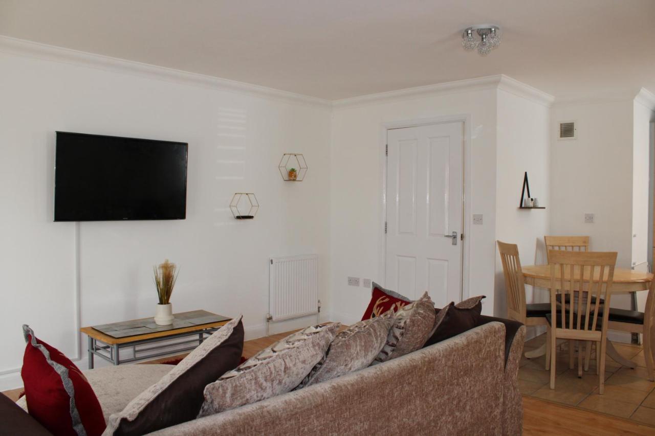 Eldridge Court Apartment Dagenham Eksteriør bilde